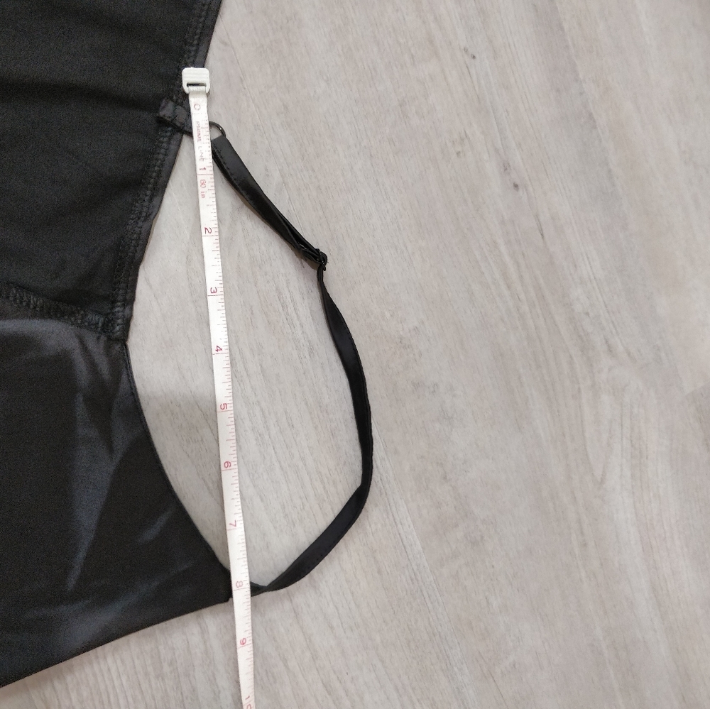 NWOT black silky tie front crop bralette - Picture 11 of 16
